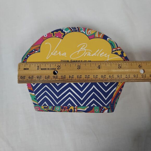 Vera Bradley How Sweet It Is 20 Dessert Recipes Boxed Cards By The Design Team - Picture 8 of 10